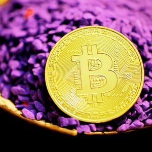 Bitcoin Suppression? Analyst Claims Single Force Keeping Price Under $90K