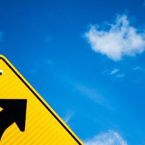 XRP Positioned For Major Structure Shift As Price Tests Critical Level