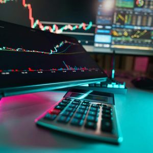 Is XRP About To Surprise The Market? Finance Expert Weighs In