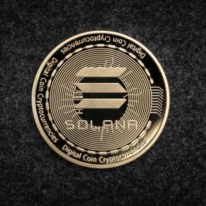 Crypto Trader Predicts Solana 50% Price Crash To $30 If This Level Breaks