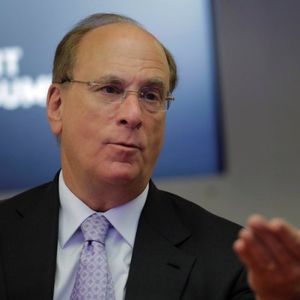 BlackRock Crypto Outlook: CEO Predicts $500M A Year In Revenue Within Next Five Years