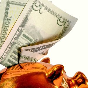 Crypto Access To Banks In Focus After Trump’s New Executive Order