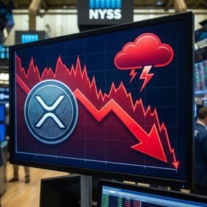 XRP Price Weakness Builds, Traders Brace For Fresh Selloff