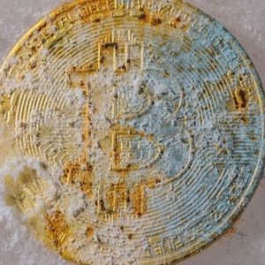 Bitcoin Faces Pressure As Investors Rotate Capital Into AI Buildout: Saylor
