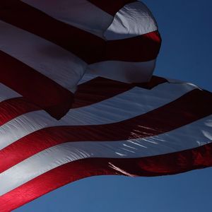 CLARITY Act Momentum Slows As Approval Odds Fall To 60%