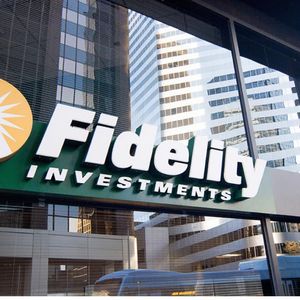 Fidelity Refiles Bitcoin Spot ETF Application After BlackRock