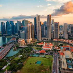 Singapore’s Central Bank Unveils Stablecoin Regulation as Global Trailblazer
