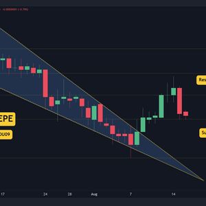 PEPE Crashes 10% Daily: Time for a Bounce or More Pain Ahead? (PEPE Price Analysis)