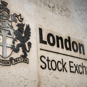 LSE Group Plans to Launch Trading Venue Powered by Blockchain Technology: Report