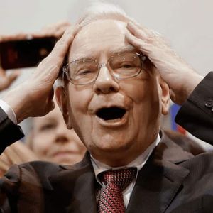 This is Warren Buffett’s Top Stock in 2023 (Hint: It’s Got Something to do With Crypto)