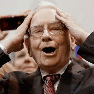 This is Warren Buffett’s Top Stock in 2023 (Hint: It’s Got Something to do With Crypto)