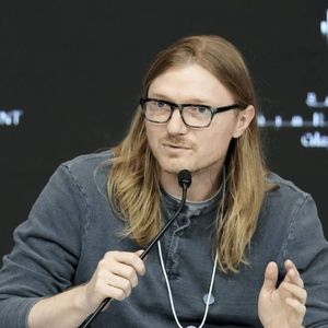Kraken Co-Founder Slams US SEC, Says the ‘Top Decel’ Is Back With Another Assault