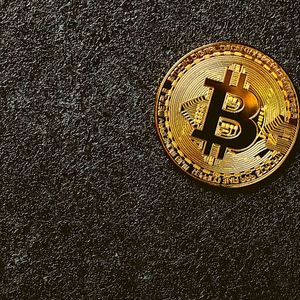 Bitcoin Supply on Exchanges at 6-Year Low as BTC Neared $45K Resistance: Bitfinex