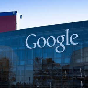 Google Sues 2 Individuals for Alleged Crypto Investment Fraud Using its Play Store