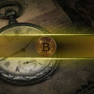 Bitcoin Whale from Satoshi Era Resurfaces, Transfers $43.9M Worth of BTC After 10 Years