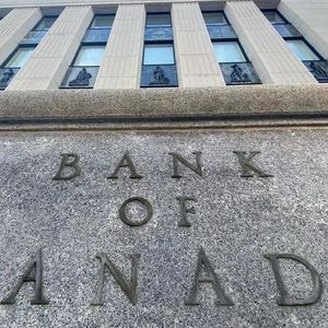 Bank of Canada Halts Digital Dollar Project Amid Global Surge in CBDC Development