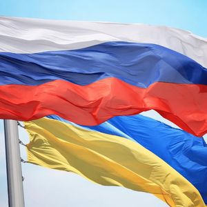 Crypto Thrives in War-Torn Ukraine and Sanctioned Russia: Chainalysis