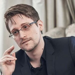 Edward Snowden Plans to Buy Bitcoin Again Amid Crypto Market Slide