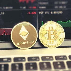Bitcoin and Ethereum Whales Hold on Binance While OKX Traders Rush to Exit Profits
