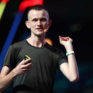 Vitalik Buterin: Ethereum Progressed in 2025, Must Decentralize in 2026
