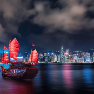 Hong Kong Issues First Stablecoin Licenses to HSBC, Standard Chartered-led Consortium
