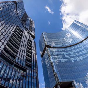 Financial Advisors Managing $175 Trillion Are Eyeing These Crypto Sectors Instead of Bitcoin