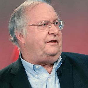 Billionaire Investor Bill Miller Sees Fresh Opportunities for Bitcoin Amid Sell-off