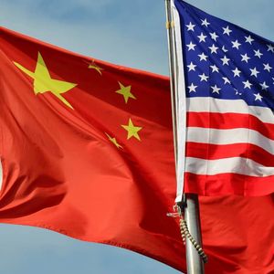 Trump Administration Plans Ban on New Chinese AI Data Center Components: Report
