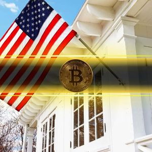 Bitcoin Faces Risk as US Credit Card Stress Hits Multi-Year Highs