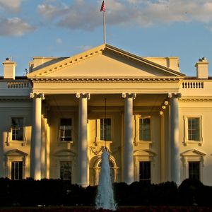 Top White House Officials Ask Congress to Frame Regulatory Framework for Crypto