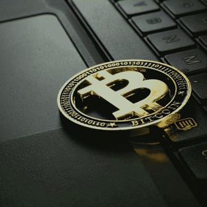 Bloomberg Analyst Reveals ‘Conservative’ Deadline For Bitcoin ETF Approval