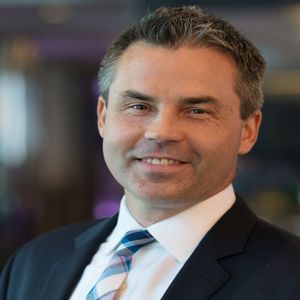 Breaking: Bloomberg ETF Analyst Clears Air On New Odds Of Spot Bitcoin ETF Approval