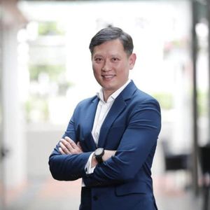 Binance CEO Richard Teng Slams Bankers on Traditional Monetary System Frauds