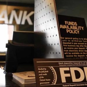 FDIC Finalizes New Rules for Bank Signage and Crypto Ads