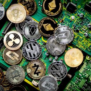 Top Altcoins to Buy in Christmas: AXS, MINA, ORDI