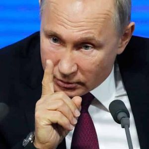 Just In: Crypto Market Fumbles As Vladimir Putin Says “Risk Of Nuclear War Rising”