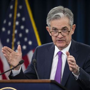 Breaking: Crypto Market Crashes After Fed Slows Down Rate Hike To 50 BPS