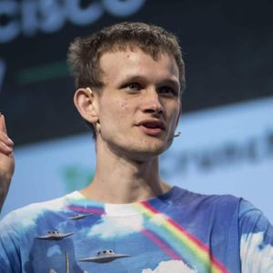 Crypto News Live Updates Dec 30: Vitalik Buterin Backs Solana Amid Growing Crisis