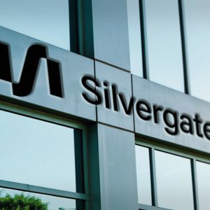Breaking: Silvergate Stock Crashes Nearly 50% As Firm Struggles With Crypto Deposits