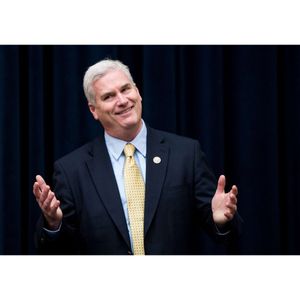 Tom Emmer takes aim at SEC in crypto amendments