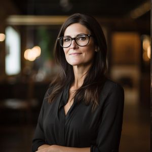 Ark Invest CEO Cathie Wood says, “Solana is faster and cost-effective than Ethereum”