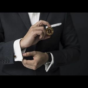 Former SEC chairman Jay Clayton’s role in Bitcoin spot ETF approval debate
