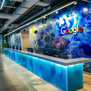 Google Fined €250 Million for “Feeding” AI News Content Without Paying Up