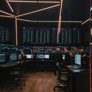 Bullish Pennant Formation Signals MATIC’s Potential to Reach $15, Says Analyst