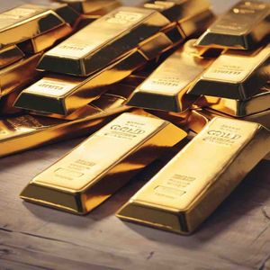 Gold hits all-time high as goldbugs resume BTC bashing