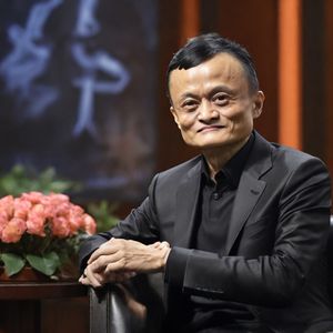 Jack Ma Backs Alibaba’s Revival Strategy in Rare Internal Memo