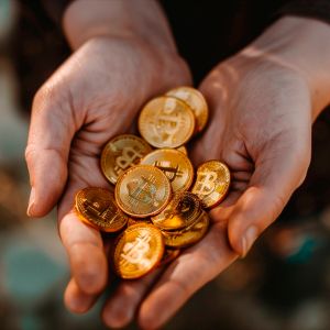 Demystifying APY in Crypto: An Ultimate Guide