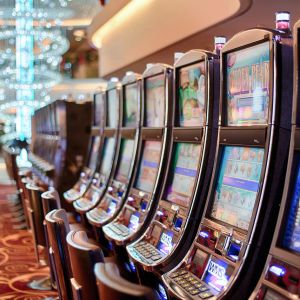 Slot Machine Winning: Luck vs. Strategy, what is the balance?