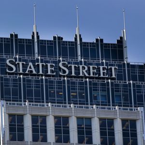 State Street explores blockchain payments and stablecoin creation