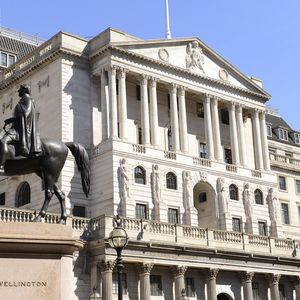 Bank of England cuts interest rates as Federal Reserve remains uncertain
